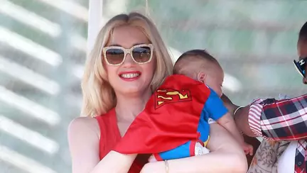 Uite ce dulce e bebelușul lui Gwen Stefani!