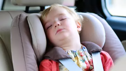 Măsuri de siguranță auto pentru copii