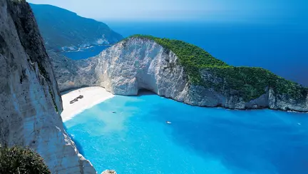 Top 5 destinații de vacanță preferate de români vara