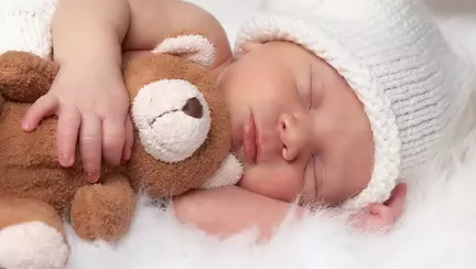 Jucarii textile cu care copilul tau poate dormi in siguranta