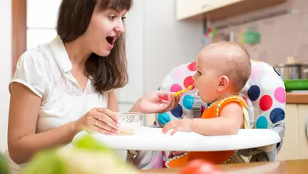 Alimentația bebelușului - de ce sunt importante grăsimile