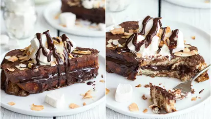 Prăjitură cu pâine prăjită şi ciocolată caldă