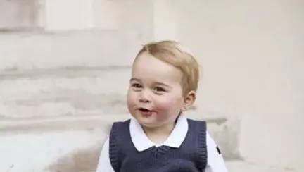 Prințul George - adorabil, nu-i așa?