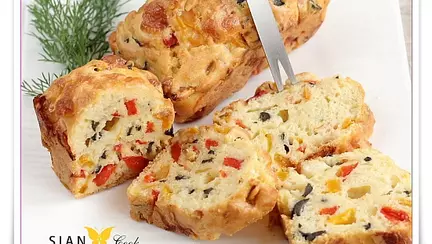 Castiga un exemplar din cartea "24 de retete – Chechuri dulci si sarate”, de Laura Adamache