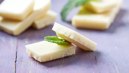 Ciocolata alba de casa