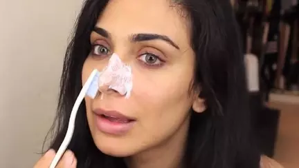 Metodă simplă și eficientă de a scoate punctele negre, cu ingrediente pe care le ai în casă | VIDEO