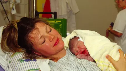 Recuperarea după cezariană: 9 lucruri pe care aș fi vrut să le știu