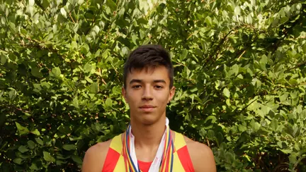 Alergând spre o soartă mai bună