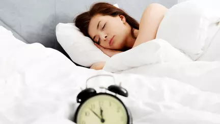 Metoda revolutionara pentru mamicile obosite: power napping