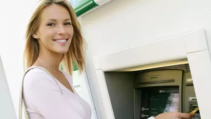 Indemnizația minimă de creștere a copilului se majorează de la 1 februarie