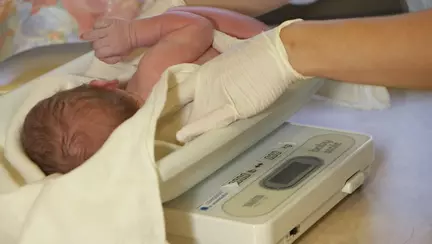 Greutatea și înălțimea copilului în funcție de vârstă