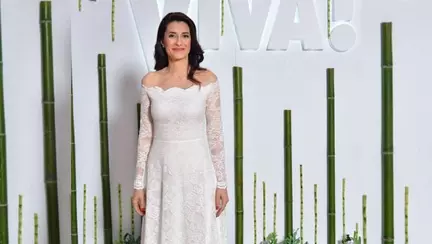 Cum își amintește Iuliana Tudor de 1 iunie. Primele poze din copilărie | FOTO