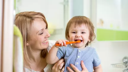 O dantură sănătoasă începe din copilărie