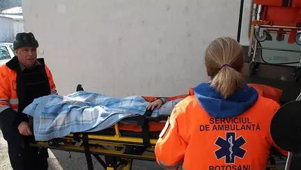 O fetiță a vrut să se sinucidă din cauza certurilor părinților. Copila a recurs la un gest extrem