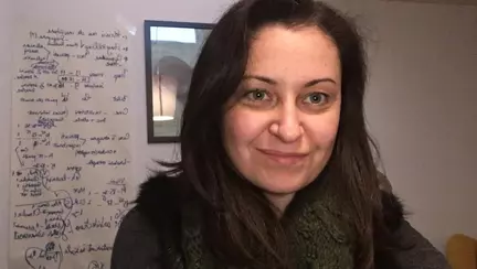 Postarea unei învățătoare de la o școală din București a ajuns virală: ”Am păduchi și nu mi-e rușine”