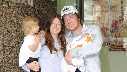 Jamie Oliver, tată a șasea oară? Dezvăluirea tulburătoare făcută de soția lui