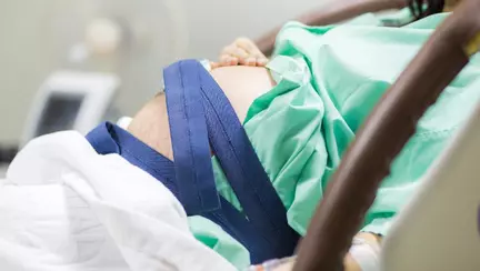 3 adevaruri despre mamele care nasc prin cezariana | VIDEO