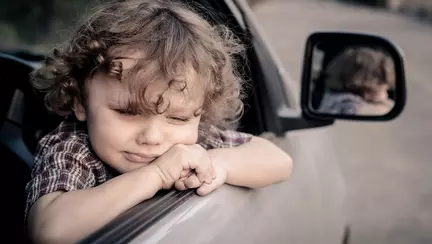 A izbucnit in plans cand mama l-a luat de la scoala. Ce vazuse de l-a facut sa planga atat de tare