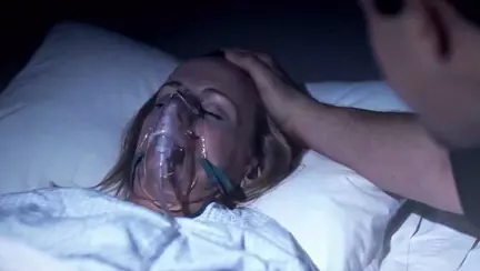 Ea a murit in timpul nasterii, dar sotul ei a apucat sa-i mai spuna cateva cuvinte