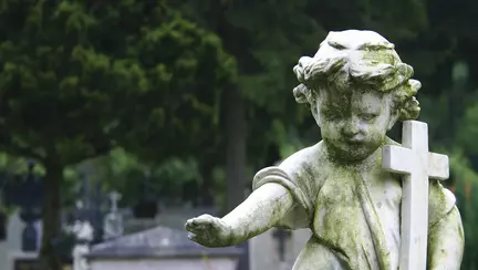 Ideea minunata a unei femei, prin care ajuta sute de cupluri sa treaca peste momente cumplite