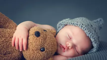 Cat trebuie sa doarma un bebelus, in functie de varsta