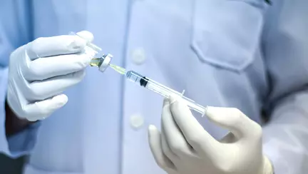 Mesajul unei asistente la adresa parintilor ce se opun vaccinarii: "Nu va mai suport cat de tampiti puteti fi"