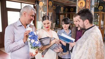 Tili Niculae: La doua luni dupa ce am pierdut a doua sarcina, am botezat un baietel