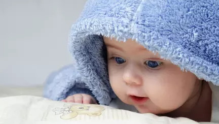 Un lucru incredibil despre bebelusi: cum se dezvolta creierul acestora