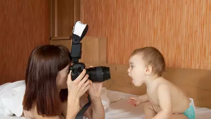 A vrut sa angajeze un fotograf sa surprinda momentul nasterii, insa a fost refuzata din cel mai stupid motiv