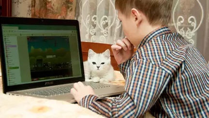 Cum iti scapi copilul de dependenta de calculator