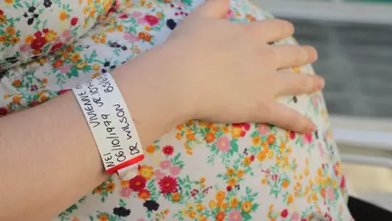 OMS: Fiecare travaliu si nastere sunt unice si nu ar trebui fortate medical