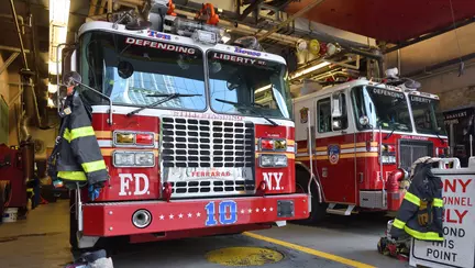 Voia sa isi abandoneze cei doi copii, de 6 luni si de 10 ani, la o statie de pompieri