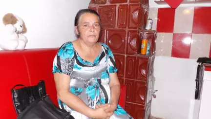 O mama sustine ca i-a fost luat copilul pe nedrept, dupa ce l-a crescut 9 ani