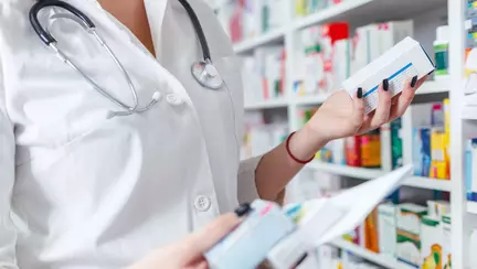 S-a dus la farmacie pentru pastile avortive, insa farmacistul a refuzat sa o serveasca