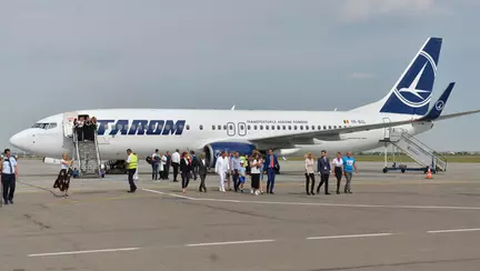 O mama s-a urcat in avion cu copiii bolnavi de varicela