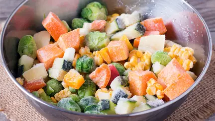 Produse congelate infectate cu Listeria monocytogenes