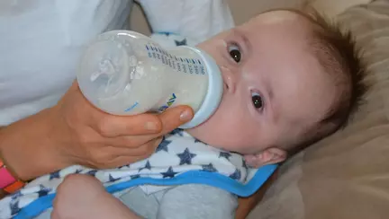 Incalzitor de biberoane, furat de la Protectia Copilului Bucuresti