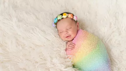 Ce este un bebelus curcubeu si cu ce se deosebeste de ceilalti copii