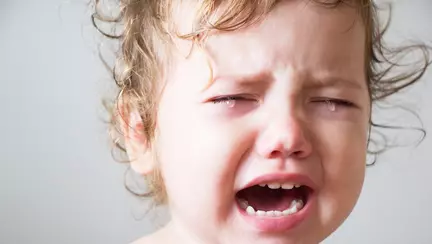 Spasmul hohotului de plans - Cum sa reactionezi