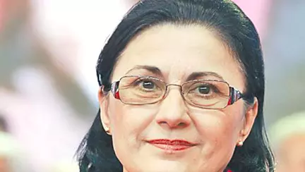 Alte schimbari in Educatie: Ecaterina Andronescu doreste bacalaureat diferentiat