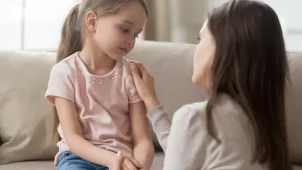 De ce nu trebuie să forțezi copilul să spună "Îmi pare rău"