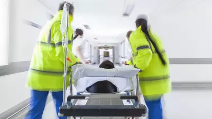 Un copil cu o formă asemănătoare a sindromului Kawasaki, ce avea anticorpi la COVID-19, a murit