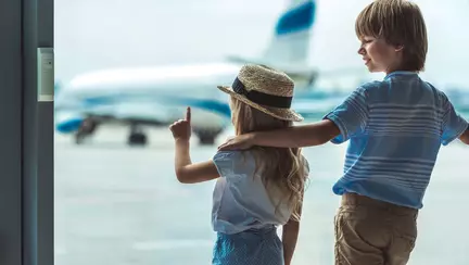 Pașaportul pentru copii. Tot ce trebuie să știi despre documentul de călătorie al minorilor