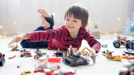 Povestea LEGO, fenomenul care a unit copiii din întreaga lume