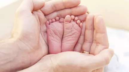 (P) 5 obiecte esențiale de care orice viitor părinte are nevoie