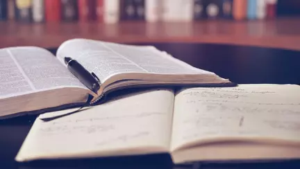 (P) 4 metode să îți ajuți copilul să învețe mai eficient