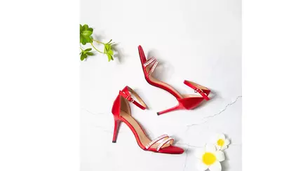 (P) Nu e prea devreme: pregăteşte-te pentru primăvară cu sandale de damă din piele!