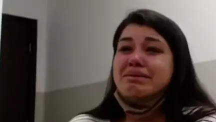 O femeie a încercat să fure din maternitate un nou-născut, după ce copilul ei a murit