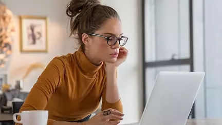 (P) Joburi hibride ideale pentru părinți