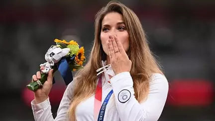 O sportivă și-a vândut medalia olimpică pentru a salva viața unui bebeluș bolnav